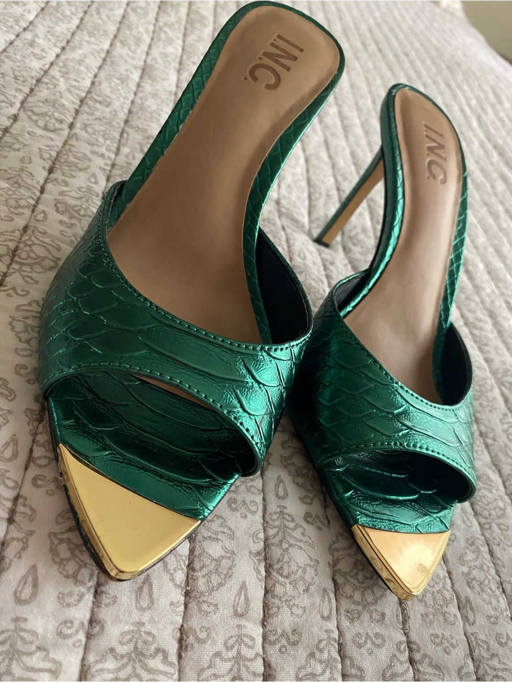 INC International Concepts Emerald Green Metallic Peep-Toe Stiletto Mule